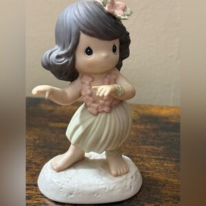 Precious Moments Happy Hula Days Figurine
